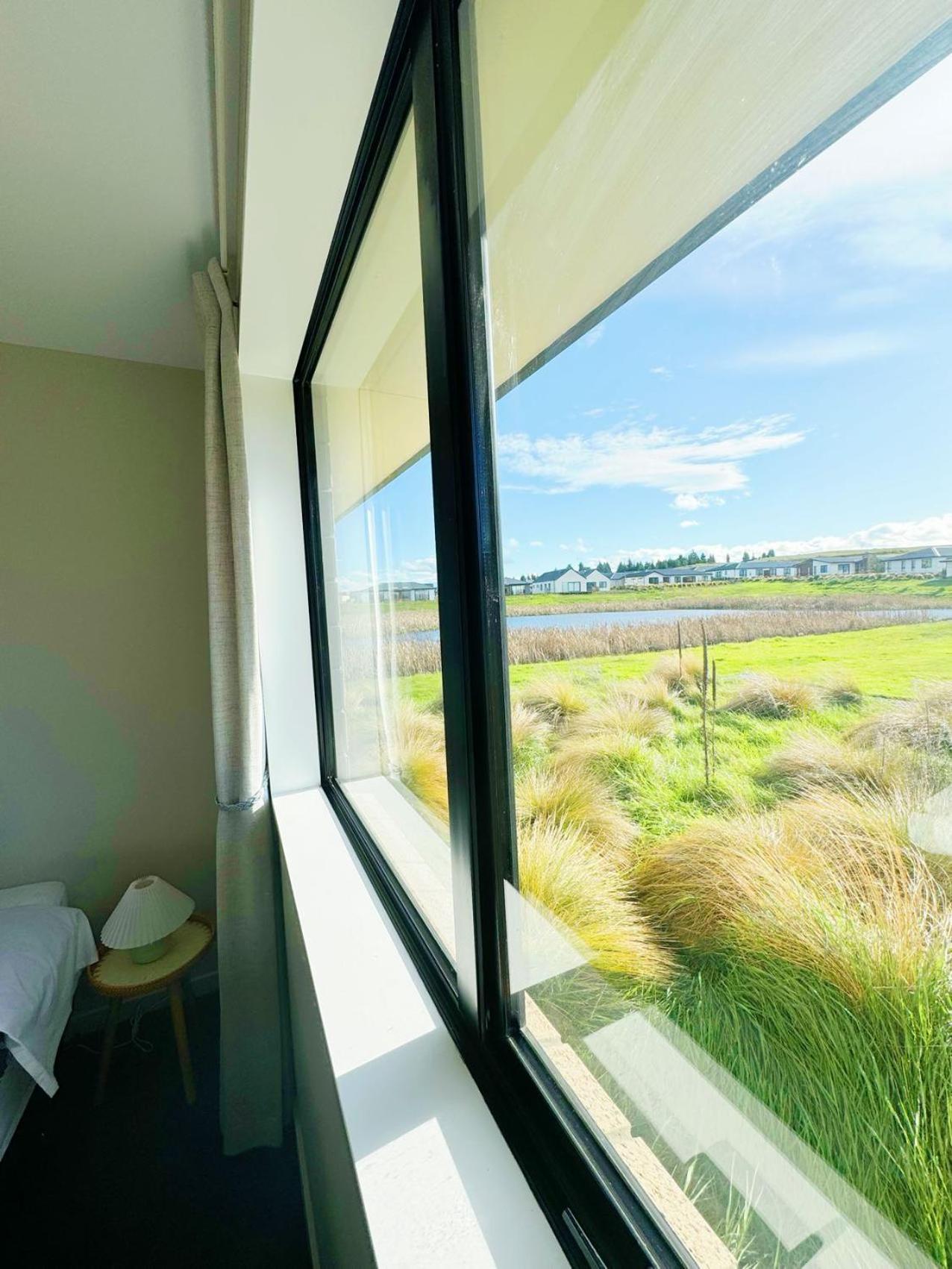 Апартаменты One Piece Tekapo Лейк-Текапо Экстерьер фото