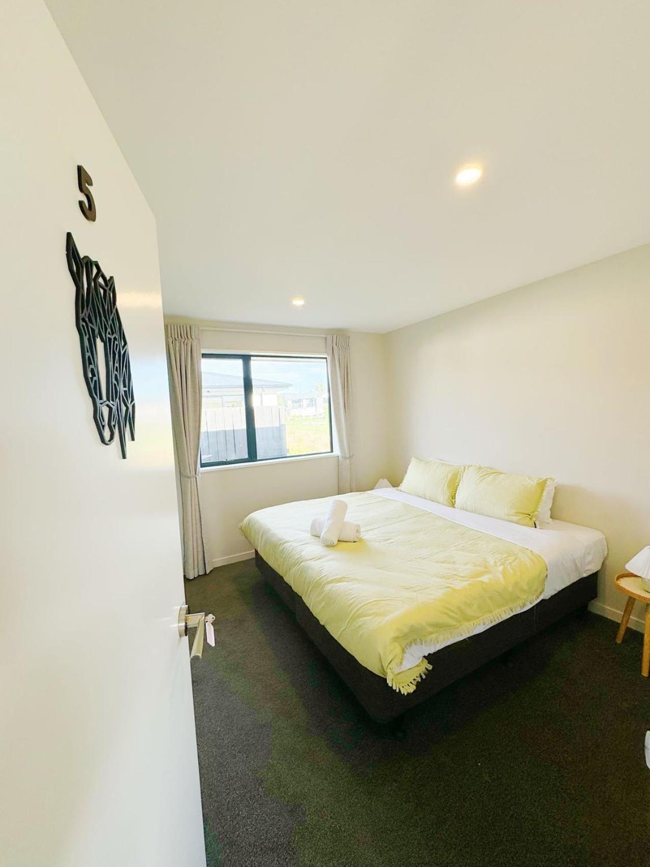 Апартаменты One Piece Tekapo Лейк-Текапо Экстерьер фото